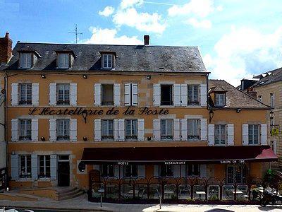 Hostellerie De La Poste Clamecy Kültér fotó