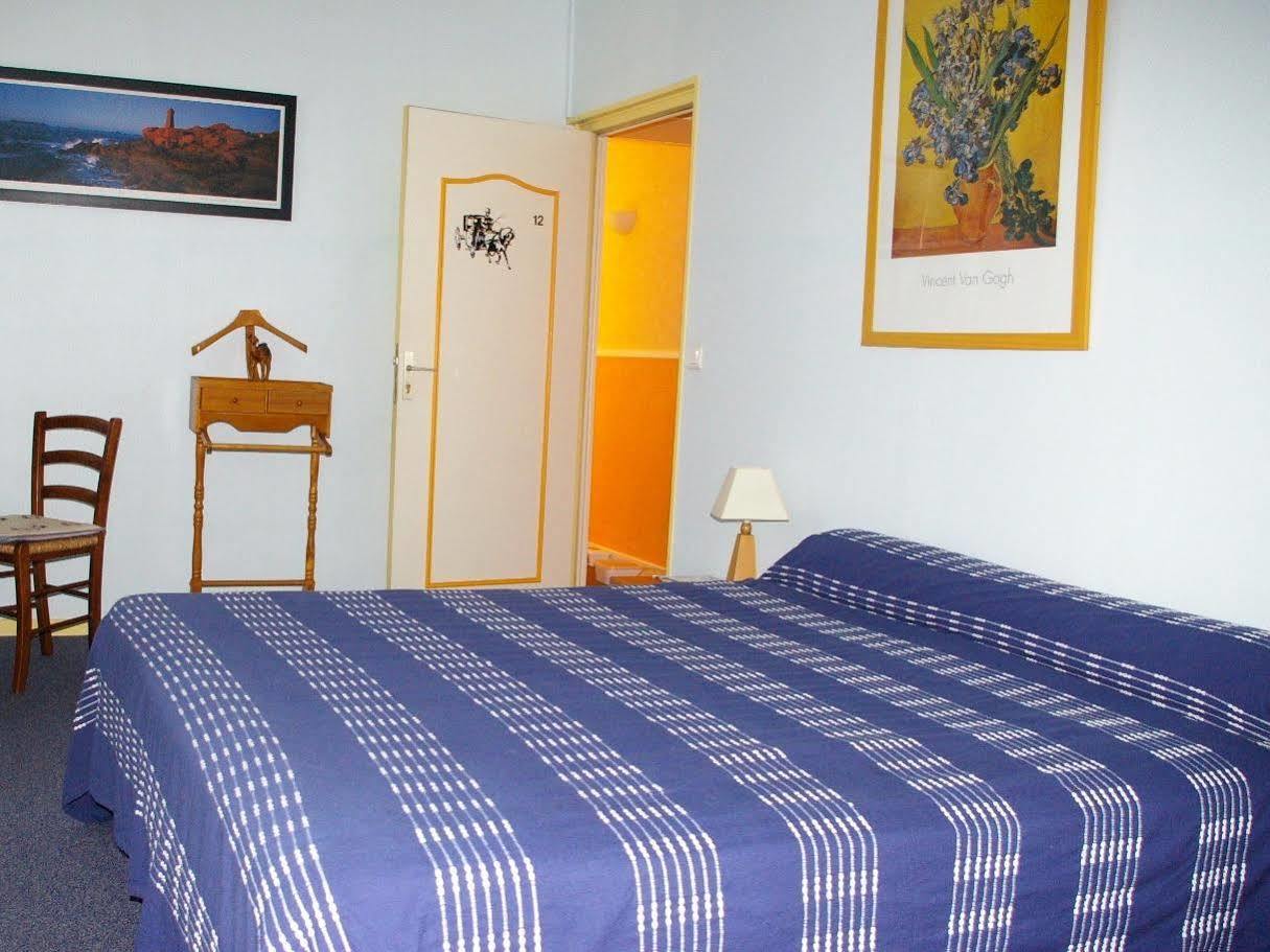 Hostellerie De La Poste Clamecy Kültér fotó